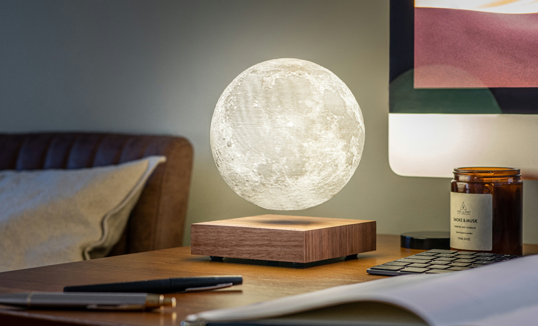 چراغ رومیزی مدل ماه معلق